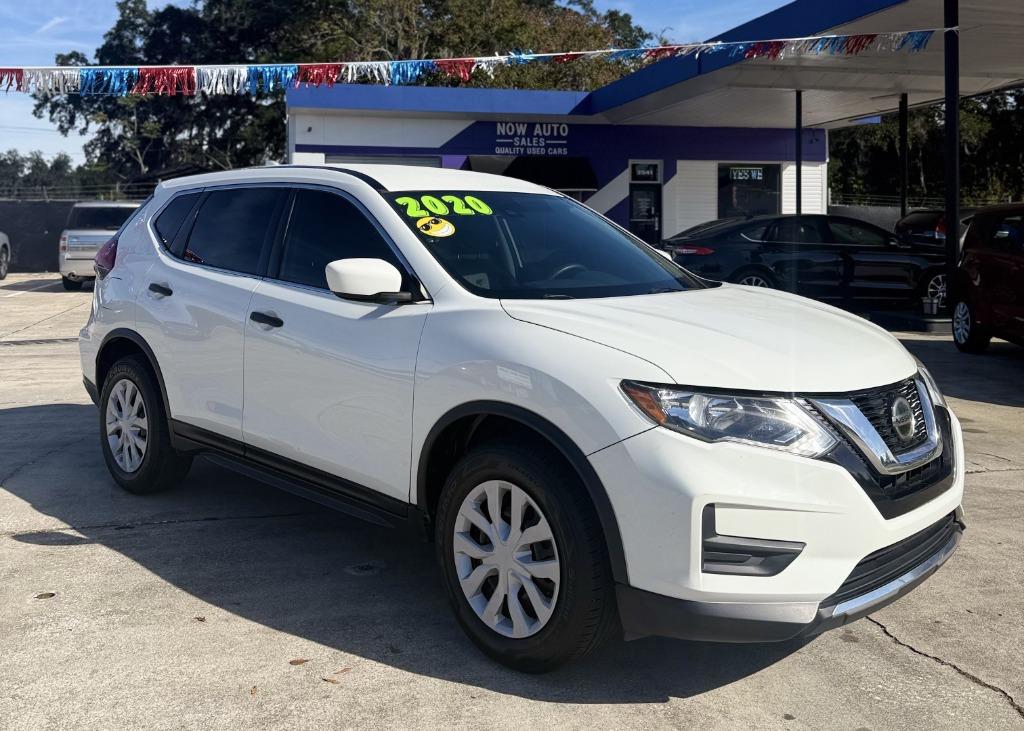 2020 Nissan Rogue S's photo